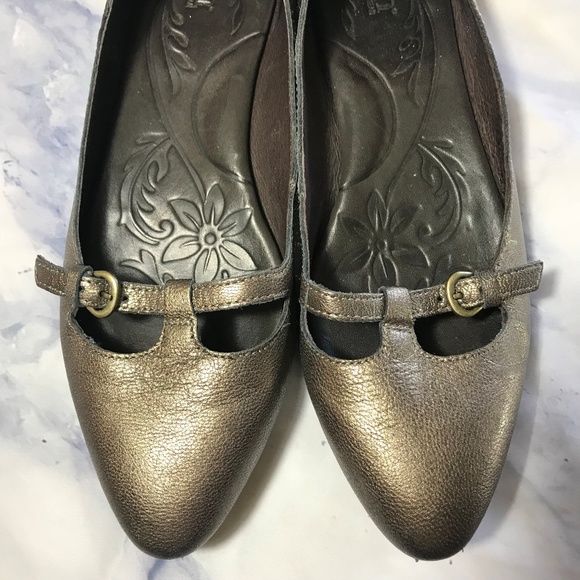 Born Gold Leather Strap Accent Metallic Flats - Picture 4 of 7